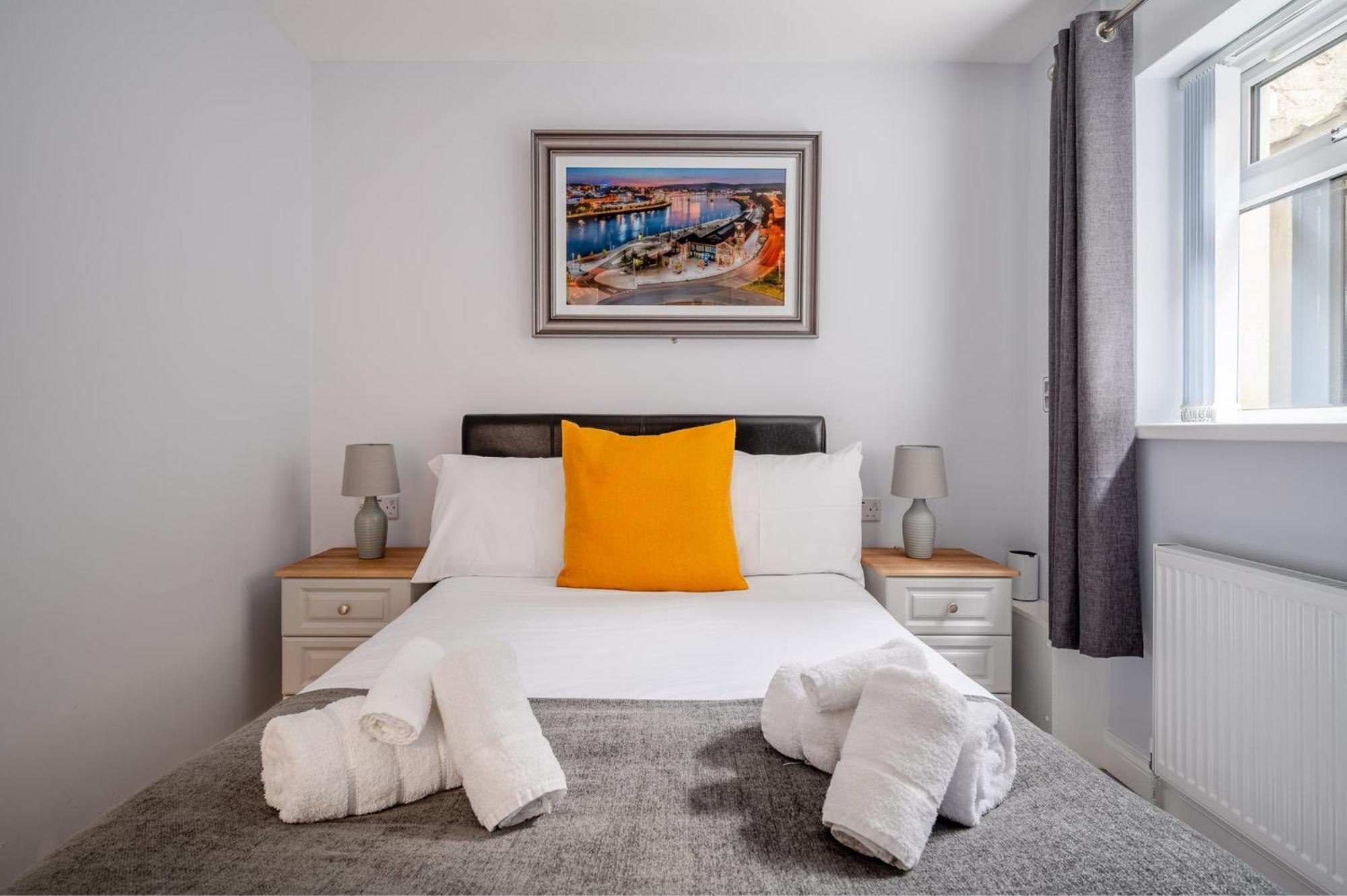 Chamberlain House Hotel Londonderry Room photo