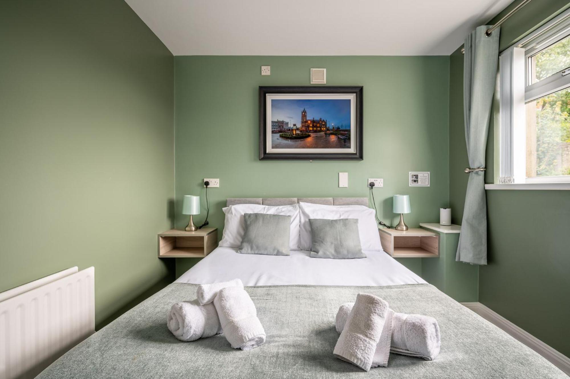 Chamberlain House Hotel Londonderry Room photo